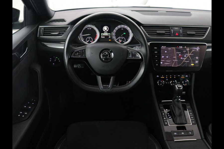 Škoda Superb Combi 2.0 TDI 4x4 Sportline Business | Panoramadak | Adaptive Cruise | Memory | Navigatie | Carplay | Camera | Alcantara | LED | Stoel & Stuurverwarming