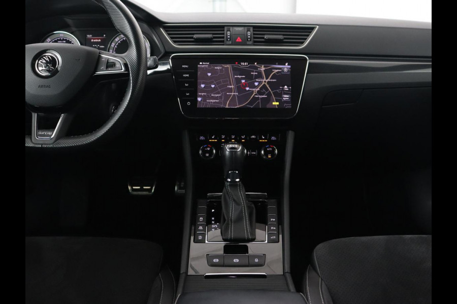Škoda Superb Combi 2.0 TDI 4x4 Sportline Business | Panoramadak | Adaptive Cruise | Memory | Navigatie | Carplay | Camera | Alcantara | LED | Stoel & Stuurverwarming