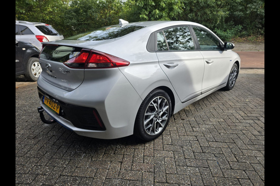 Hyundai IONIQ 1.6 GDi Comfort | 2E EIGENAAR | 12MND GARANTIE | AUTOMAAT | STOEL-STUUR VERWARMING
