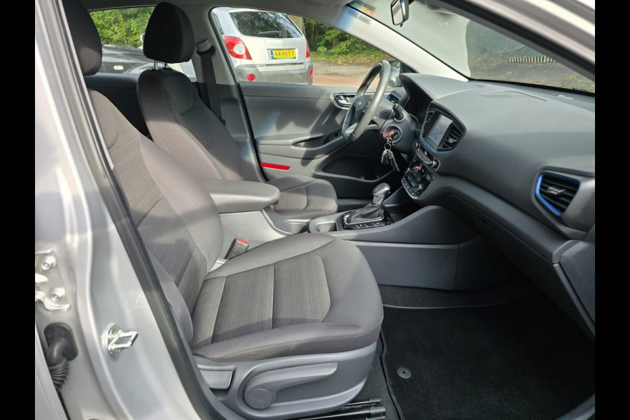 Hyundai IONIQ 1.6 GDi Comfort | 2E EIGENAAR | 12MND GARANTIE | AUTOMAAT | STOEL-STUUR VERWARMING