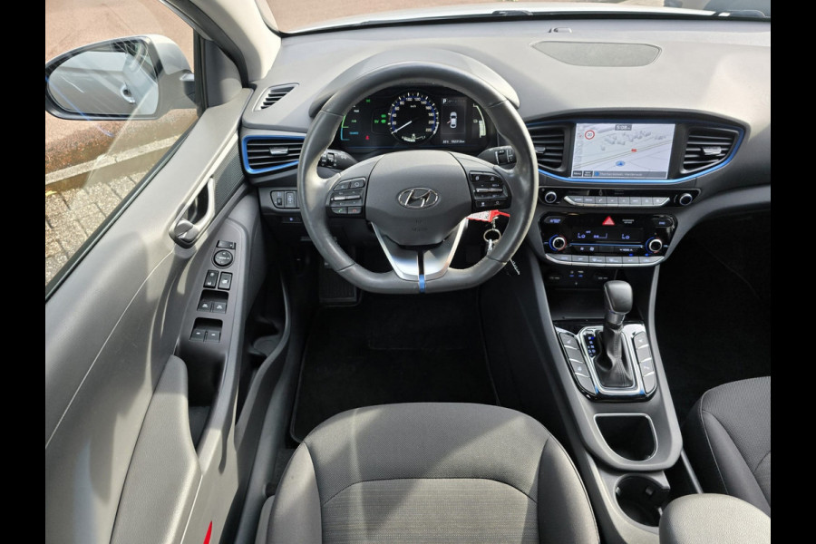 Hyundai IONIQ 1.6 GDi Comfort | 2E EIGENAAR | 12MND GARANTIE | AUTOMAAT | STOEL-STUUR VERWARMING
