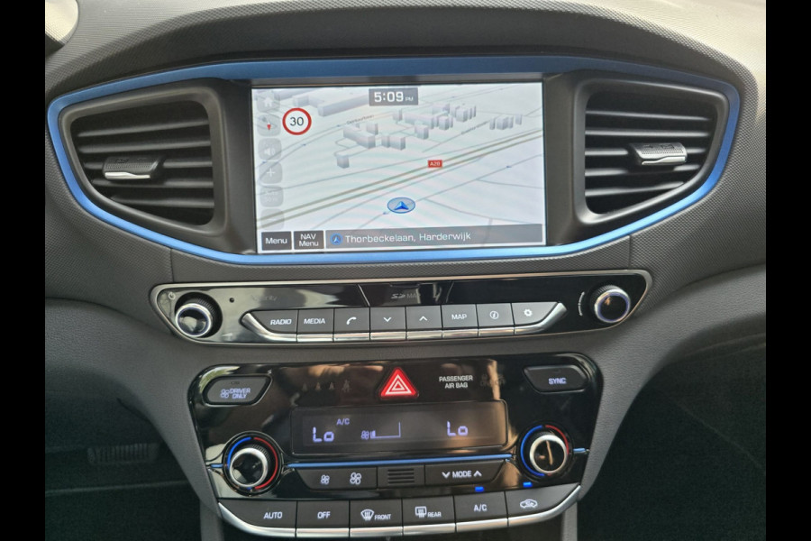 Hyundai IONIQ 1.6 GDi Comfort | 2E EIGENAAR | 12MND GARANTIE | AUTOMAAT | STOEL-STUUR VERWARMING