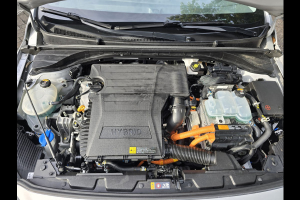 Hyundai IONIQ 1.6 GDi Comfort | 2E EIGENAAR | 12MND GARANTIE | AUTOMAAT | STOEL-STUUR VERWARMING