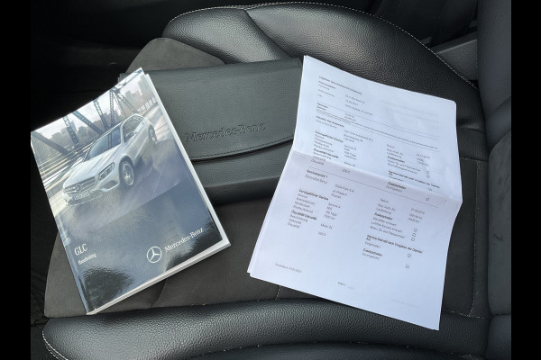 Mercedes-Benz GLC 250 4MATIC Prestige AMG Pano Burmester Memory Cam Voll.Onderhouden!