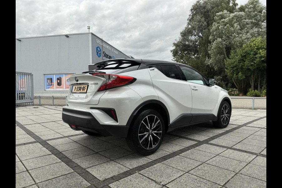 Toyota C-HR 1.8 Aut. Hybrid Style | Navi | Camera | Stoel Verwarming | Dealer OH |
