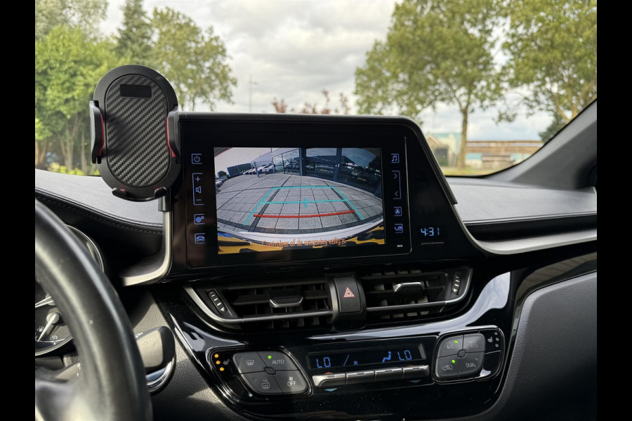 Toyota C-HR 1.8 Aut. Hybrid Style | Navi | Camera | Stoel Verwarming | Dealer OH |