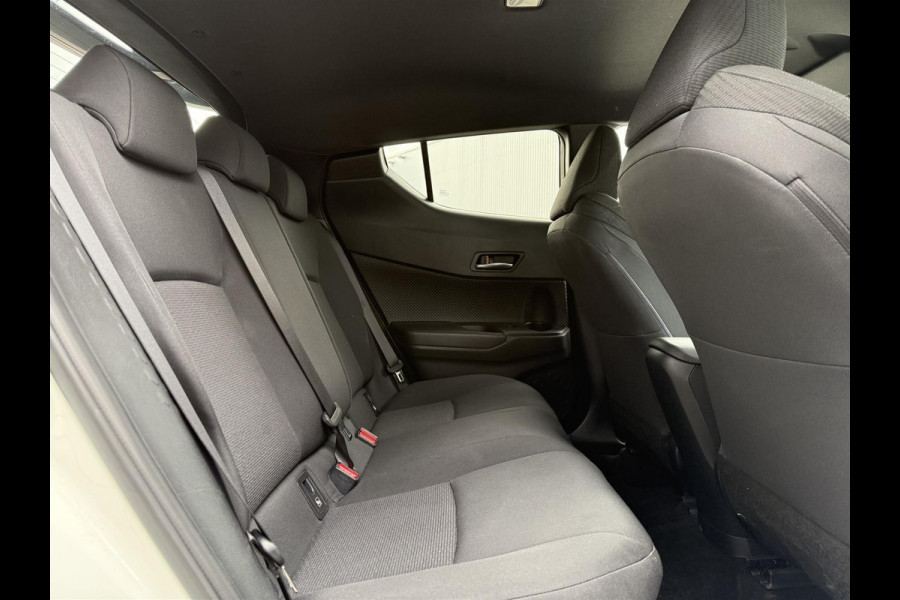 Toyota C-HR 1.8 Aut. Hybrid Style | Navi | Camera | Stoel Verwarming | Dealer OH |