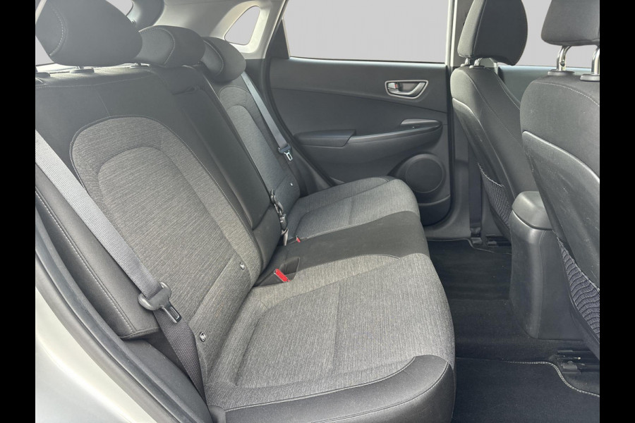 Hyundai Kona EV Comfort 64 kWh Navigatie | Apple Carplay | Android Auto.