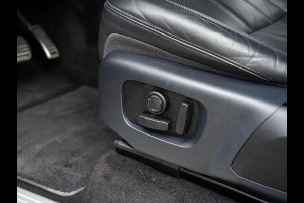 Land Rover Range Rover Sport P400e HSE Dynamic Stealth Edition / Head up / ACC / Stoel verkoeling / Ionisatie / Pano