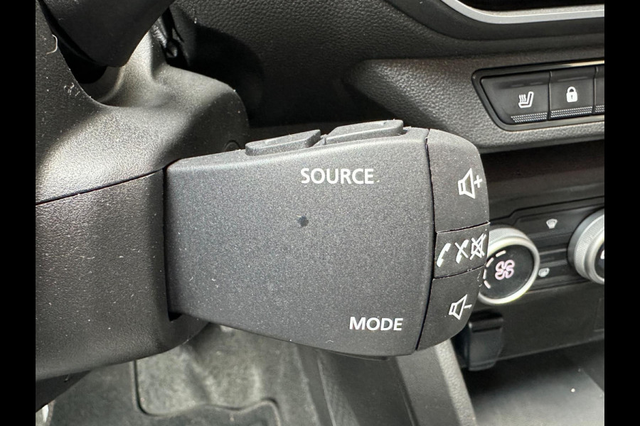 Dacia Jogger 1.0 TCe 110 Expression Navi Camera Carplay Dacia Jogger 1.0 TCe 110 Expression Navi Camera Carplay