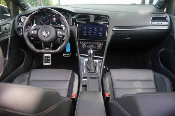 Volkswagen Golf 7.5 R 4Motion 2.0 TSI Pano/DCC/Dynaudio/OZ/VOL