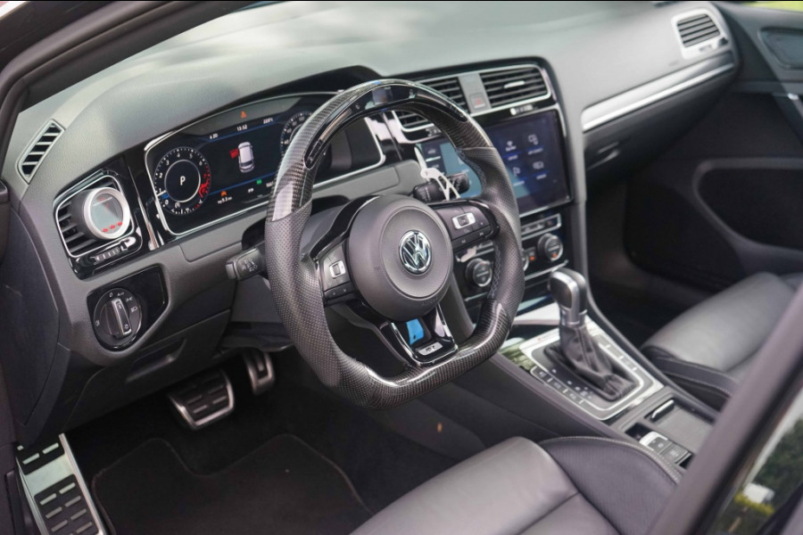 Volkswagen Golf 7.5 R 4Motion 2.0 TSI Pano/DCC/Dynaudio/OZ/VOL