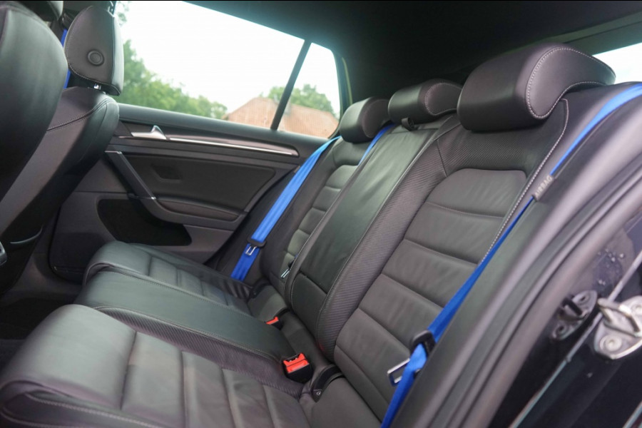 Volkswagen Golf 7.5 R 4Motion 2.0 TSI Pano/DCC/Dynaudio/OZ/VOL