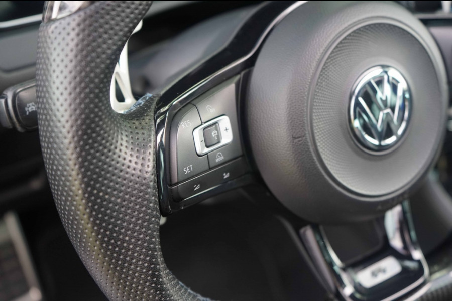 Volkswagen Golf 7.5 R 4Motion 2.0 TSI Pano/DCC/Dynaudio/OZ/VOL