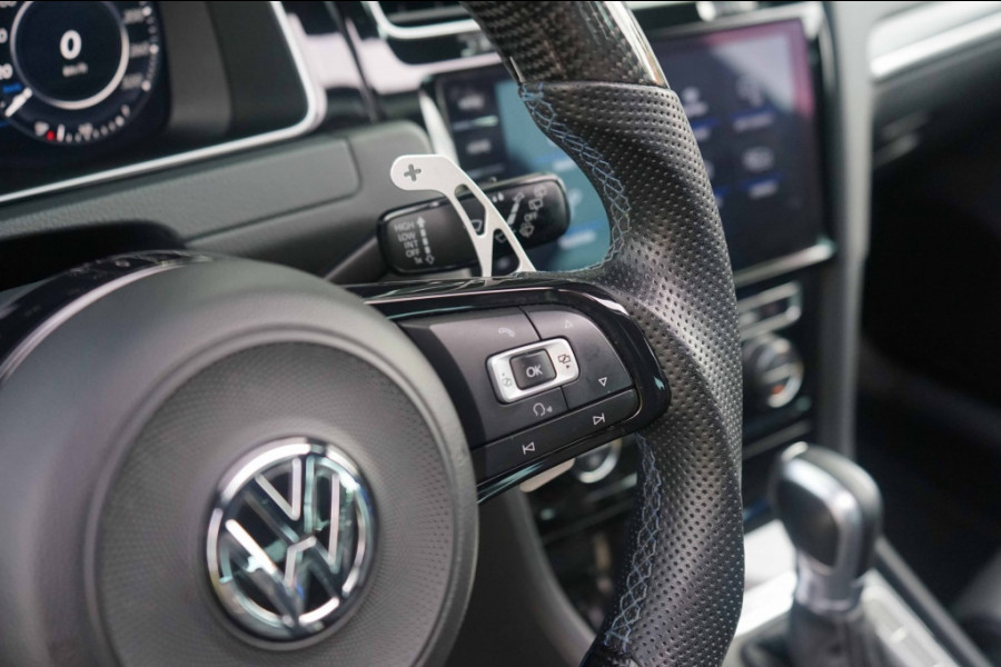 Volkswagen Golf 7.5 R 4Motion 2.0 TSI Pano/DCC/Dynaudio/OZ/VOL