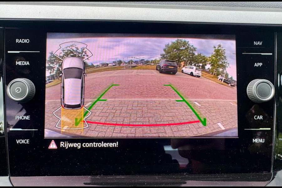 Volkswagen Polo 1.0 TSI DSG 2020 Stoelverwarming Camera Navi