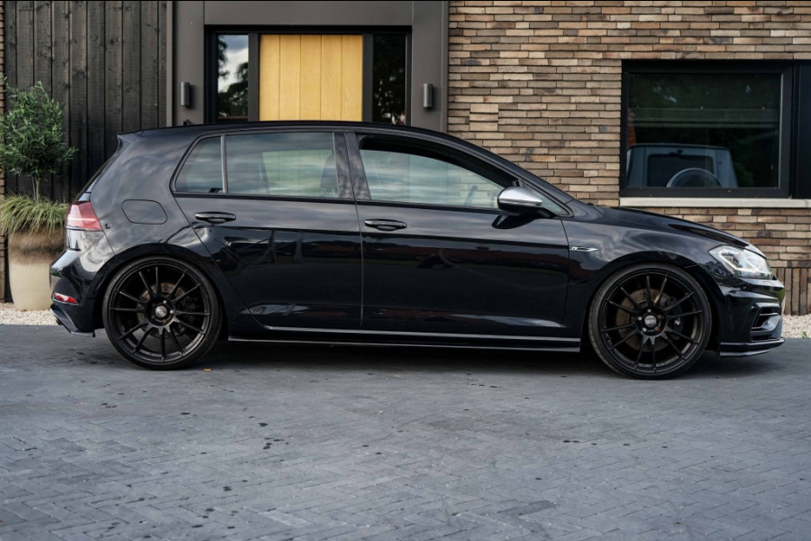 Volkswagen Golf 7.5 R 4Motion 2.0 TSI R20 DSG