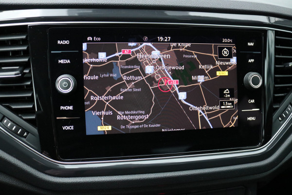 Volkswagen T-Roc 1.5 TSI Sport Autom Xenon Keyless Virtual cockpit Navi Camera Bj:2020