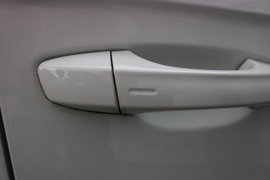 Volkswagen T-Roc 1.5 TSI Sport Autom Xenon Keyless Virtual cockpit Navi Camera Bj:2020