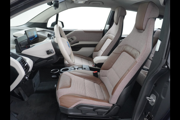BMW i3 S iPerformance 94Ah 33kWh Schuifkanteldak Navi Ecc Cruise Control Camera Pdc DAB Stoelverwarming Warmtepomp Lmv 20" Led Comfort pack advance Origineel Nederlandse Auto