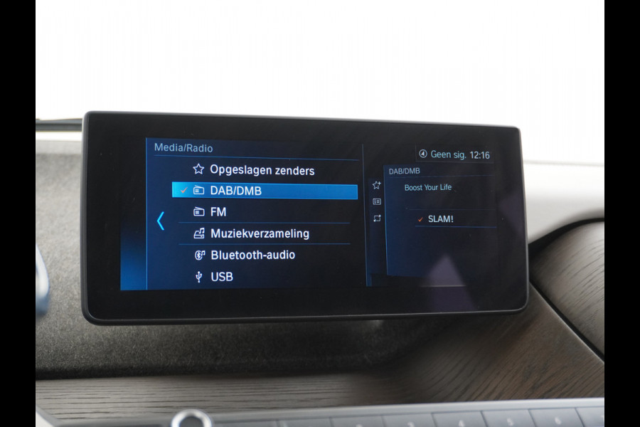 BMW i3 S iPerformance 94Ah 33kWh Schuifkanteldak Navi Ecc Cruise Control Camera Pdc DAB Stoelverwarming Warmtepomp Lmv 20" Led Comfort pack advance Origineel Nederlandse Auto