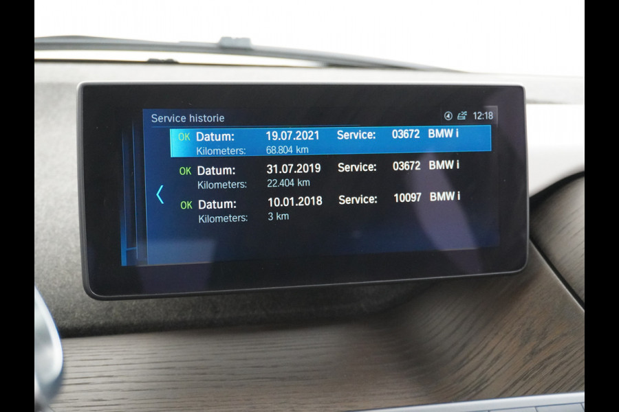 BMW i3 S iPerformance 94Ah 33kWh Schuifkanteldak Navi Ecc Cruise Control Camera Pdc DAB Stoelverwarming Warmtepomp Lmv 20" Led Comfort pack advance Origineel Nederlandse Auto