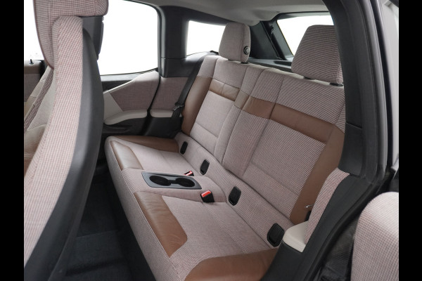 BMW i3 S iPerformance 94Ah 33kWh Schuifkanteldak Navi Ecc Cruise Control Camera Pdc DAB Stoelverwarming Warmtepomp Lmv 20" Led Comfort pack advance Origineel Nederlandse Auto