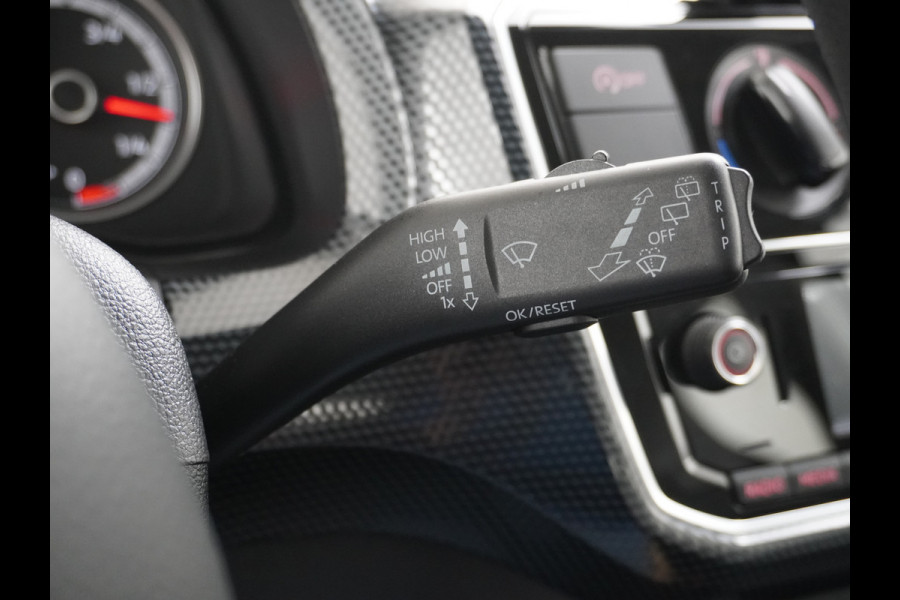 Volkswagen up! 1.0I 5Drs Climatic Airco Bluetooth Executive pakket Isofix BMT move up! Led Lmv 14" Licht/coming home Regen-Lichtsensor Origineel Nederlandse Auto