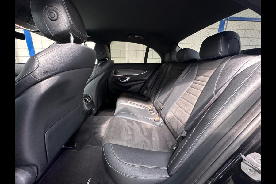 Mercedes-Benz E-Klasse Amg 300 CAMERA|NAVI|TREKHAAK|STOELVERWARMING