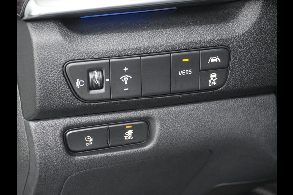 Kia e-Niro DynamicLine 64kWh Warmtepomp Apple Carplay Android Auto Navi Ecc Adap.Cruise Camera Pdc DAB Stoel+Stuurverwarming Lane Assist Kia Connect Dealeronderhouden Origineel Nederlandse Auto