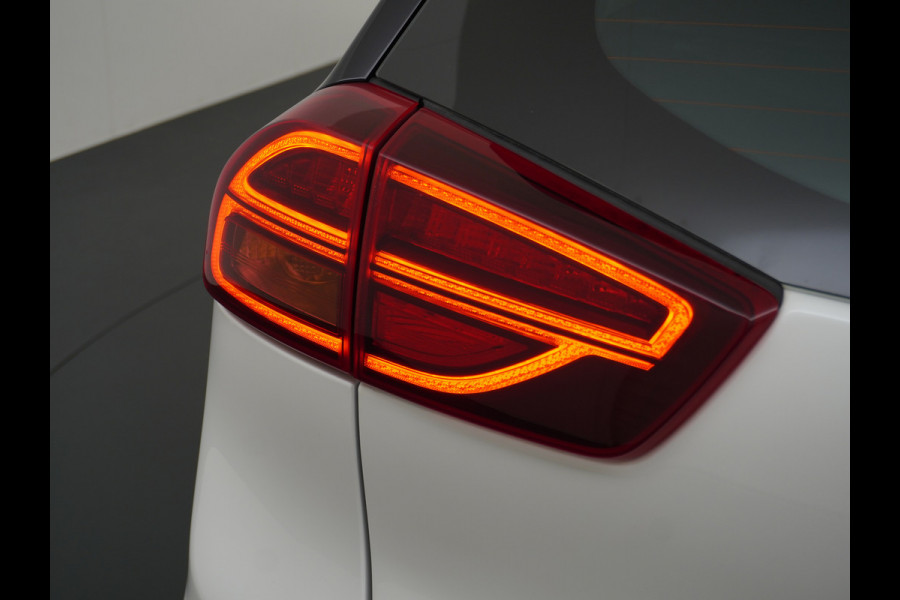 Kia e-Niro DynamicLine 64kWh Warmtepomp Apple Carplay Android Auto Navi Ecc Adap.Cruise Camera Pdc DAB Stoel+Stuurverwarming Lane Assist Kia Connect Dealeronderhouden Origineel Nederlandse Auto