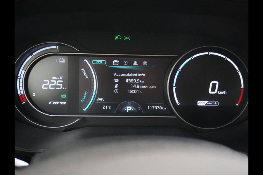 Kia e-Niro DynamicLine 64kWh Warmtepomp Apple Carplay Android Auto Navi Ecc Adap.Cruise Camera Pdc DAB Stoel+Stuurverwarming Lane Assist Kia Connect Dealeronderhouden Origineel Nederlandse Auto