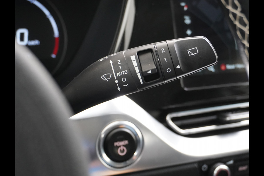 Kia e-Niro DynamicLine 64kWh Warmtepomp Apple Carplay Android Auto Navi Ecc Adap.Cruise Camera Pdc DAB Stoel+Stuurverwarming Lane Assist Kia Connect Dealeronderhouden Origineel Nederlandse Auto