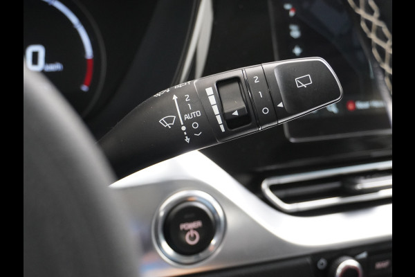 Kia e-Niro DynamicLine 64kWh Warmtepomp Apple Carplay Android Auto Navi Ecc Adap.Cruise Camera Pdc DAB Stoel+Stuurverwarming Lane Assist Kia Connect Dealeronderhouden Origineel Nederlandse Auto