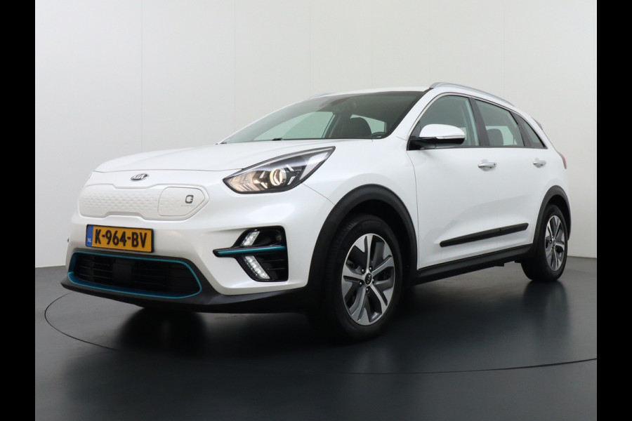 Kia e-Niro DynamicLine 64kWh Warmtepomp Apple Carplay Android Auto Navi Ecc Adap.Cruise Camera Pdc DAB Stoel+Stuurverwarming Lane Assist Kia Connect Dealeronderhouden Origineel Nederlandse Auto