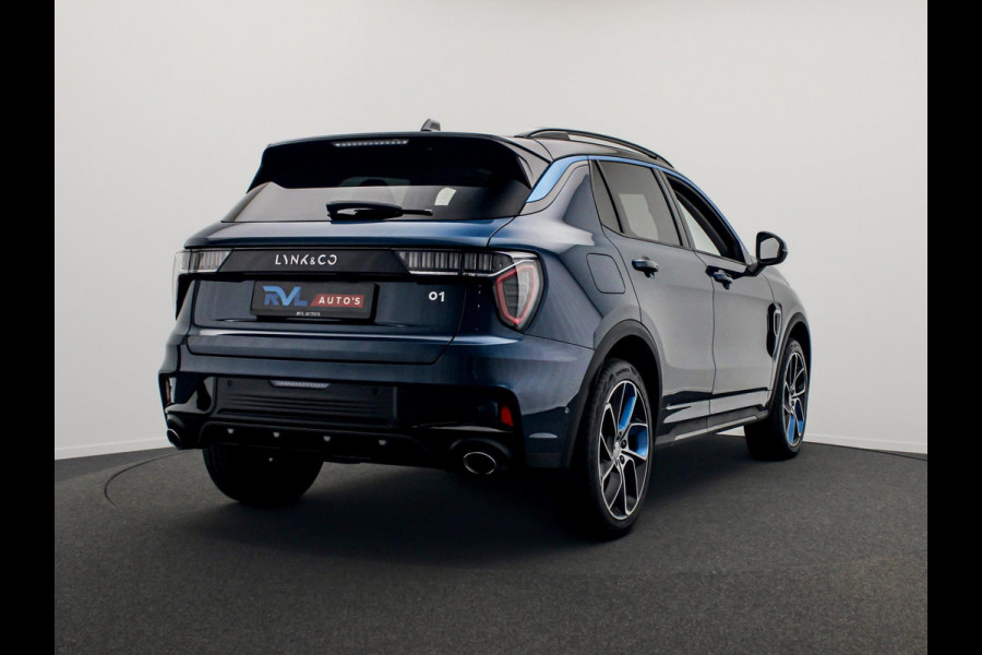 Lynk & Co 01 1.5 261PK Plug-in Hybrid *Fabrieksgarantie* 360* camera Pano/dak Apple/Carplay Adaptive/Cruise