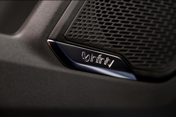 Lynk & Co 01 1.5 261PK Plug-in Hybrid *Fabrieksgarantie* 360* camera Pano/dak Apple/Carplay Adaptive/Cruise