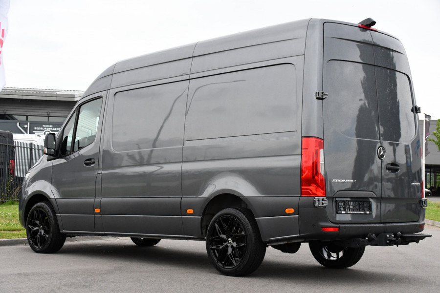Mercedes-Benz Sprinter 317 1.9 CDI L2H2 RWD AMG Edition Camera, Cruise, LED, 3500kg Trekgewicht, Carplay, NAVI, LED, 170PK, Automaat, Sensoren, Stoelverwarming, Uniek!