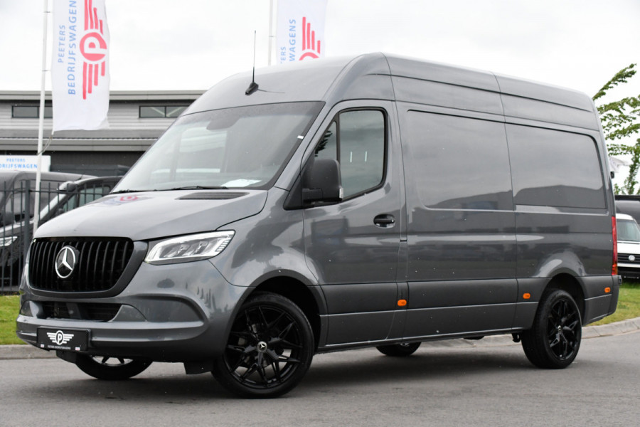 Mercedes-Benz Sprinter 317 1.9 CDI L2H2 RWD AMG Edition Camera, Cruise, LED, 3500kg Trekgewicht, Carplay, NAVI, LED, 170PK, Automaat, Sensoren, Stoelverwarming, Uniek!
