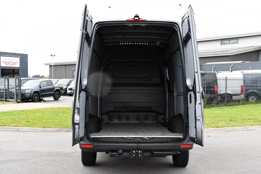 Mercedes-Benz Sprinter 317 1.9 CDI L2H2 RWD AMG Edition Camera, Cruise, LED, 3500kg Trekgewicht, Carplay, NAVI, LED, 170PK, Automaat, Sensoren, Stoelverwarming, Uniek!