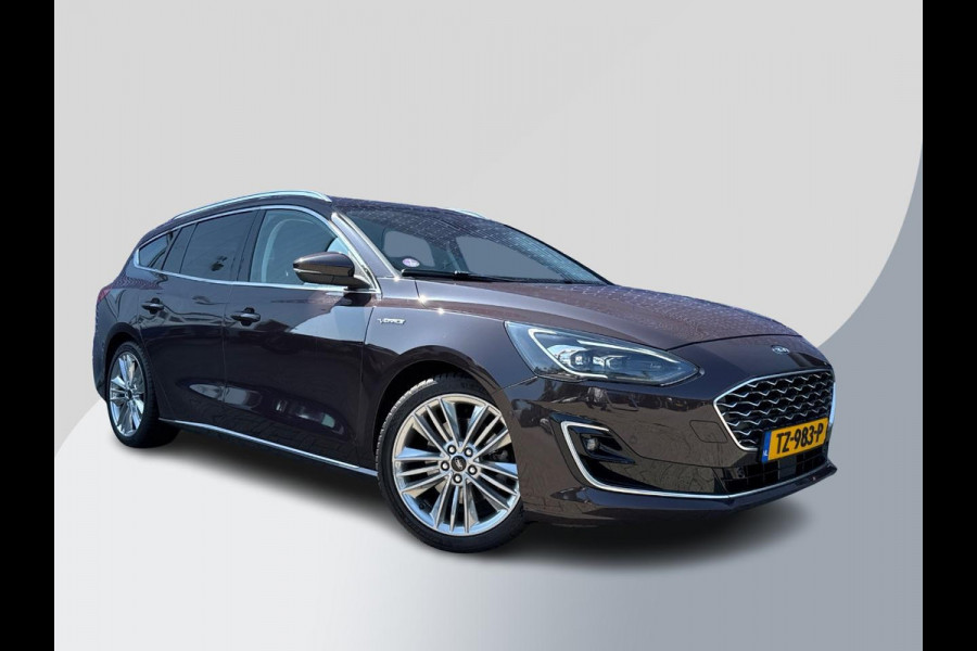 Ford FOCUS Wagon 1.5 EcoBoost Vignale Automaat | Wegklapbare trekhaak | Winter Pack | Head up Display | Bang&Olufsen | Adaptive cruise control | Adaptive LED | Dodehoeksensoren