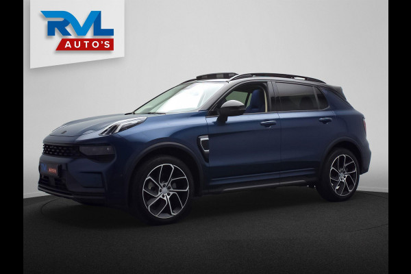 Lynk & Co 01 1.5 261PK Plug-in Hybrid *Black pakket* 360° Camera Pano/dak Apple/Carplay Adaptive/Cruise Lynk & Co 01 1.5 261PK Plug-in Hybrid *Black pakket* 360° Camera Pano/dak Apple/Carplay Adaptive/Cruise