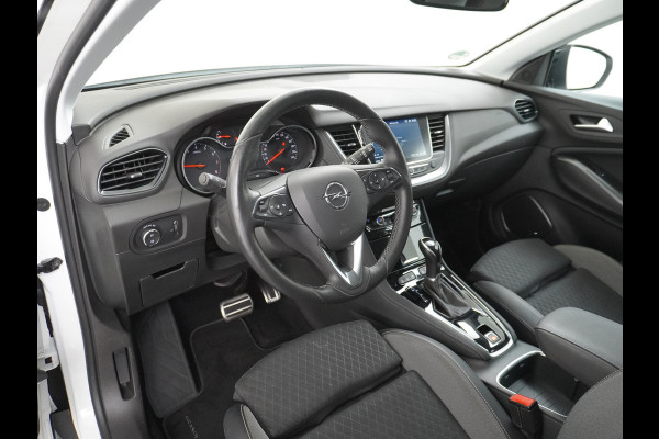 Opel Grandland X T131PK Automaat Apple Carplay Android Auto Trekhaak AGR-Comfort Stoelen Denon® Premium Audio Navi Ecc 360°Camera Stoel+Stuur+Ban Keyless DAB Elek.Achterklep Lmv 18" Led 1e Eigenaar Dealeronderhouden