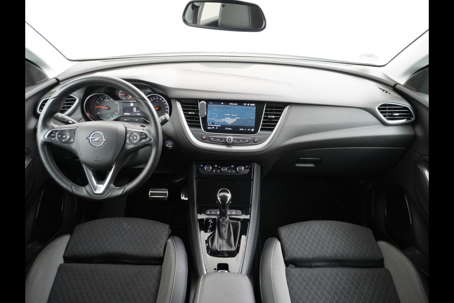 Opel Grandland X T131PK Automaat Apple Carplay Android Auto Trekhaak AGR-Comfort Stoelen Denon® Premium Audio Navi Ecc 360°Camera Stoel+Stuur+Ban Keyless DAB Elek.Achterklep Lmv 18" Led 1e Eigenaar Dealeronderhouden