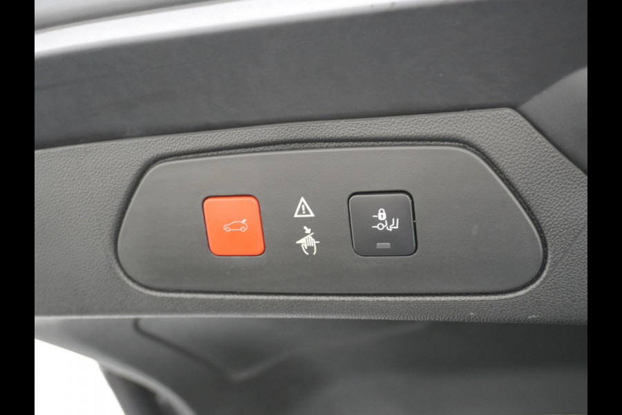 Opel Grandland X T131PK Automaat Apple Carplay Android Auto Trekhaak AGR-Comfort Stoelen Denon® Premium Audio Navi Ecc 360°Camera Stoel+Stuur+Ban Keyless DAB Elek.Achterklep Lmv 18" Led 1e Eigenaar Dealeronderhouden