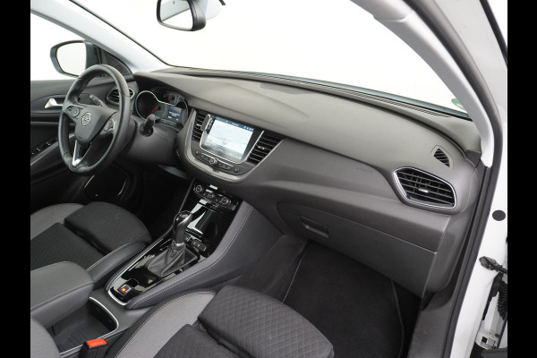 Opel Grandland X T131PK Automaat Apple Carplay Android Auto Trekhaak AGR-Comfort Stoelen Denon® Premium Audio Navi Ecc 360°Camera Stoel+Stuur+Ban Keyless DAB Elek.Achterklep Lmv 18" Led 1e Eigenaar Dealeronderhouden