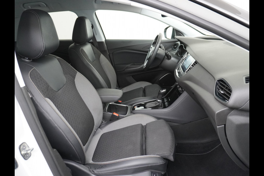 Opel Grandland X T131PK Automaat Apple Carplay Android Auto Trekhaak AGR-Comfort Stoelen Denon® Premium Audio Navi Ecc 360°Camera Stoel+Stuur+Ban Keyless DAB Elek.Achterklep Lmv 18" Led 1e Eigenaar Dealeronderhouden