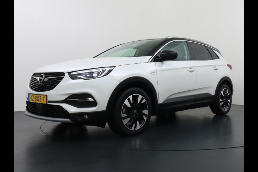 Opel Grandland X T131PK Automaat Apple Carplay Android Auto Trekhaak AGR-Comfort Stoelen Denon® Premium Audio Navi Ecc 360°Camera Stoel+Stuur+Ban Keyless DAB Elek.Achterklep Lmv 18" Led 1e Eigenaar Dealeronderhouden