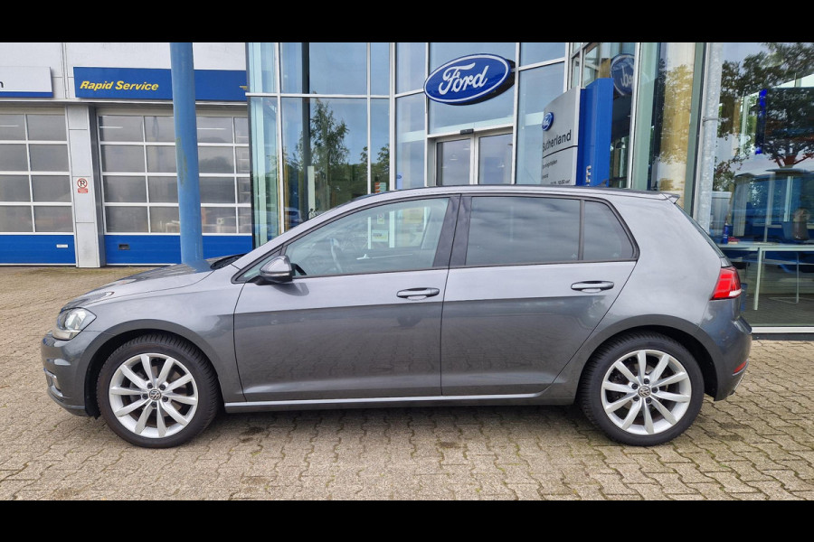 Volkswagen Golf 1.5 TSI Highline | 150PK | Elektr.glazen pano.dak | Virtual Cockpit | ergoActive stoelpakket | Trekhaak | Adaptive Cruise | Camera| LMV