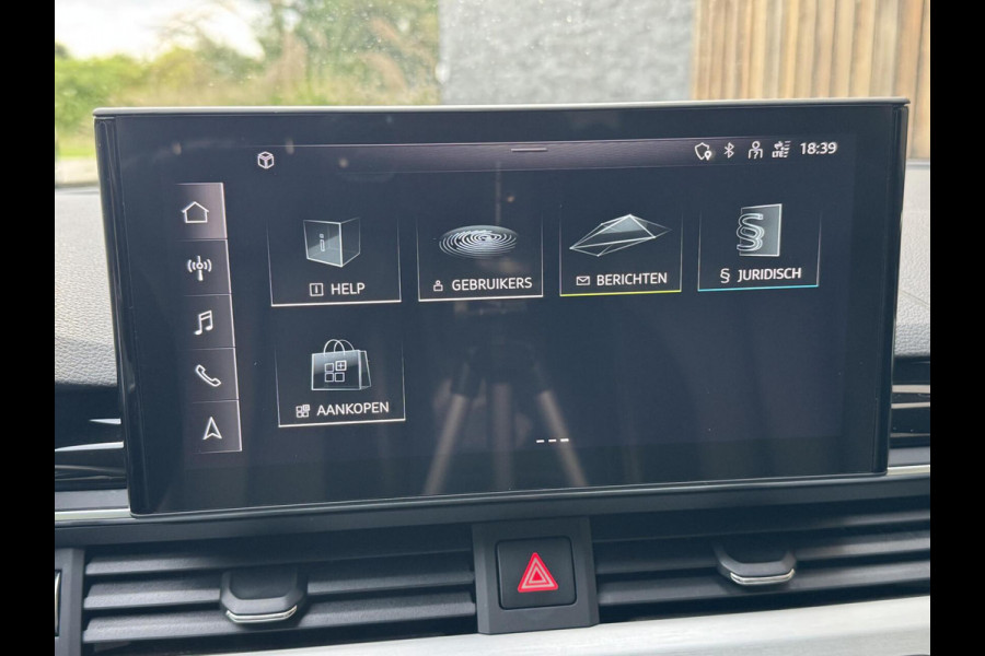 Audi A4 Avant 40 TFSI S-line Automaat | Volleer | Adaptieve cruise control | Lane assist | Afgevlakt sportstuur | Grootlichtassistent |